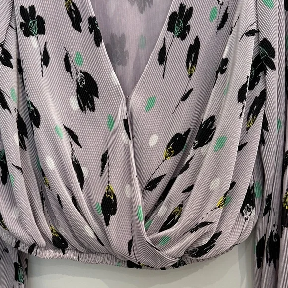 Astr Plisse Floral Wrap Blouse - Picture 4 of 4